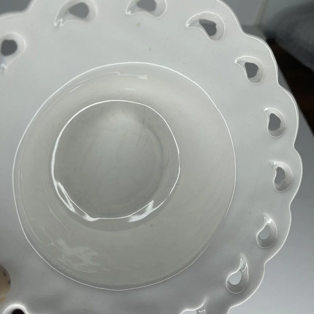 California USA Pottery Lace Cutout Bowl Vintage‎ White Candy Dish Mayo MCM